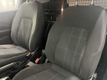 Ford Fiesta Van 1.5 TDCi Car Derived Van 3dr Diesel Manual Euro 6 (s/s) (85 ps) - U2362