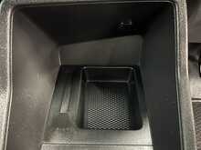 Volkswagen Caddy Maxi 2.0 TDI C20 Commerce Plus Panel Van 6dr Diesel Manual LWB Euro 6 (s/s) (102 ps) - U2363