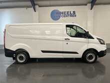 Ford Transit Custom 2.0 300 EcoBlue Leader Panel Van 5dr Diesel Manual L2 H1 Euro 6 (s/s) (130 ps) - U2368