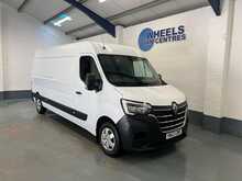 Renault Master Master 2.3 dCi 35 Business+ FWD LWB Medium Roof Euro 6 4dr - U237