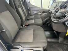 Ford Transit 350 EcoBlue Leader 2.0 4dr Double cab Dropside Manual Diesel 2.0 4dr Dropside Manual Diesel - U2375
