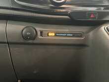 Ford Transit 350 EcoBlue Leader 2.0 4dr Double cab Dropside Manual Diesel 2.0 4dr Dropside Manual Diesel - U2375