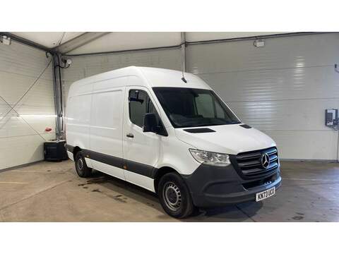 Mercedes-Benz Sprinter 2.0 315 CDI Progressive Panel Van 5dr Diesel Manual RWD L3 H2 Euro 6 (s/s) (150 ps)