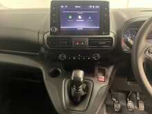 Vauxhall Combo 1.5 Turbo D 2300 Pro Panel Van 5dr Diesel Manual L1 H1 Euro 6 (s/s) (100 ps) - U2380