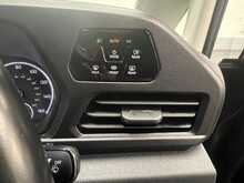 Volkswagen Caddy Maxi 2.0 TDI C20 Commerce Pro Panel Van 6dr Diesel Manual LWB Euro 6 (s/s) (102 ps) - U2382