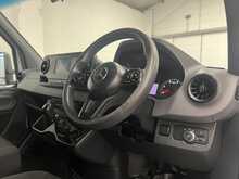 Mercedes-Benz Sprinter 314 CDI 2.1 2dr L3 Luton Manual Diesel 2.1 2dr 2.1 2dr Luton Manual Diesel - U2388