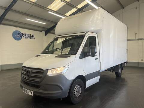 Mercedes-Benz Sprinter D HPI 14V 35S 3000 2.3 2dr Luton Manual Diesel