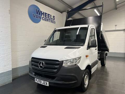 Mercedes-Benz Sprinter 2.1 314 CDI Double cab tipper 2dr Diesel Manual RWD L3 Euro 6 (s/s) (143 ps) 2.1 2dr Tipper Manual Diesel