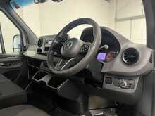 Mercedes-Benz Sprinter 315 CDI Progressive 2.0 2dr Automatic Tipper Diesel 2.0 2dr Tipper Manual Diesel - U2392