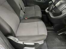 Peugeot Partner 1.5 BlueHDi 1000 Grip Standard Panel Van 5dr Diesel Manual SWB Euro 6 (s/s) (100 bhp) - U2394