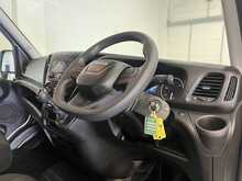 Iveco Daily D HPI 14V 35C 3450 2.3 2dr Luton Manual Diesel - U2398