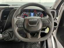 Iveco Daily D HPI 14V 35C 3450 2.3 2dr Luton Manual Diesel - U2398