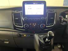 Ford Transit Custom 2.0 300 EcoBlue Limited Panel Van 5dr Diesel Manual L2 H1 Euro 6 (s/s) (130 ps) - U2400