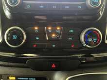 Ford Transit Custom 2.0 300 EcoBlue Limited Panel Van 5dr Diesel Manual L2 H1 Euro 6 (s/s) (130 ps) - U2400