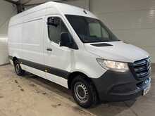 Mercedes-Benz Sprinter 2.0 315 CDI Progressive Panel Van 5dr Diesel Manual RWD L2 H2 Euro 6 (s/s) (150 ps) - U2402