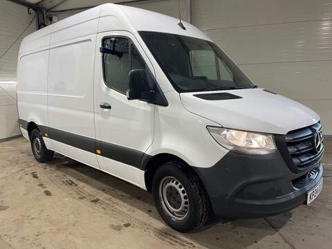Mercedes-Benz Sprinter 2.0 315 CDI Progressive Panel Van 5dr Diesel Manual RWD L3 H2 Euro 6 (s/s) (150 ps)