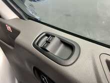Ford Transit 2.0 350 EcoBlue MHEV Limited Panel Van 5dr Diesel Manual RWD L4 H3 Euro 6 (s/s) (130 ps) - U2407