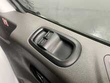 Ford Transit 2.0 350 EcoBlue Leader Fridge Van 5dr Diesel Manual FWD L3 H3 Euro 6 (s/s) (130 ps) 2.0 5dr - U2410