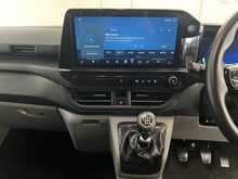 Ford Transit Custom 2.0 320 EcoBlue Limited Crew Van Double Cab 5dr Diesel Manual L2 H1 Euro 6 (s/s) (136 ps) - U2413