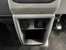 Ford Transit Custom 2.0 320 EcoBlue Limited Crew Van Double Cab 5dr Diesel Manual L2 H1 Euro 6 (s/s) (136 ps) - U2413