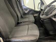 Vauxhall Movano L3 Luton Van with Tail-lift  2.3 CDTi 3500 2.3 2dr Luton Manual Diesel - U2414