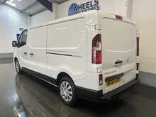 Nissan Primastar 2.0 dCi 30 Acenta Panel Van 5dr Diesel Manual L2 H1 Euro 6 (s/s) (110 ps) - U2417