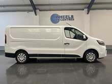 Nissan Primastar 2.0 dCi 30 Acenta Panel Van 5dr Diesel Manual L2 H1 Euro 6 (s/s) (110 ps) - U2417