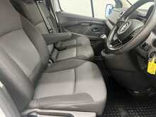 Nissan Primastar 2.0 dCi 30 Acenta Panel Van 5dr Diesel Manual L2 H1 Euro 6 (s/s) (110 ps) - U2417