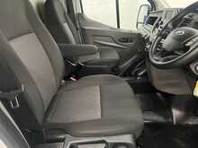 Ford Transit L3 EURO 6 LOW LOADER 2.0 LUTON MANUAL DIESEL 2.0 5dr Luton Manual Diesel - U2419