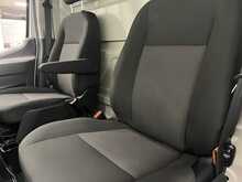 Ford Transit L3 EURO 6 LOW LOADER 2.0 LUTON MANUAL DIESEL 2.0 5dr Luton Manual Diesel - U2419