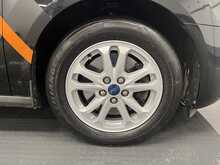 Ford Transit Connect 1.5 250 EcoBlue Limited Panel Van 5dr Diesel Manual L2 Euro 6 (s/s) (100 ps) - U2421