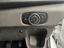 Ford Transit 2.0 350 EcoBlue Leader Luton Van 2dr Diesel Manual RWD L4 Euro 6 (s/s) (130 ps) 2.0 2dr Luton Manual - U2430