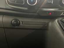 Ford Transit 2.0 350 EcoBlue Leader Luton Van 2dr Diesel Manual RWD L4 Euro 6 (s/s) (130 ps) 2.0 2dr Luton Manual - U2430