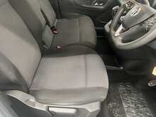 Vauxhall Combo 1.5 Turbo D 2000 Sportive Panel Van 4dr Diesel Manual L1 H1 Euro 6 (100 ps) - U2435