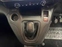 Vauxhall Combo 1.5 Turbo D 2000 Sportive Panel Van 4dr Diesel Manual L1 H1 Euro 6 (100 ps) - U2435
