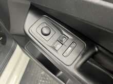 Volkswagen Caddy 2.0 TDI C20 Commerce Panel Van 5dr Diesel Manual SWB Euro 6 (s/s) (102 ps) - U2439