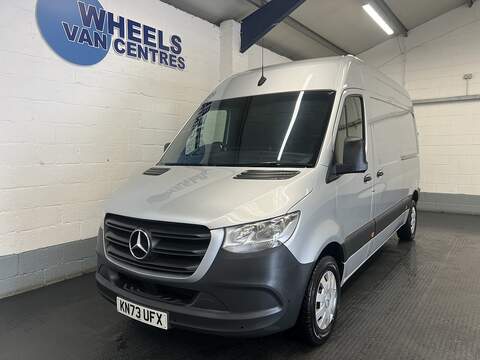 Mercedes-Benz Sprinter 2.0 315 CDI PRO Panel Van 5dr Diesel G-Tronic RWD L2 H2 Euro 6 (s/s) (150 ps)