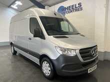 Mercedes-Benz Sprinter 2.0 315 CDI Premium Panel Van 5dr Diesel Manual FWD L2 H2 Euro 6 (s/s) (150 ps) - U2441