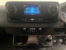 Mercedes-Benz Sprinter 2.0 315 CDI Premium Panel Van 5dr Diesel Manual FWD L2 H2 Euro 6 (s/s) (150 ps) - U2441