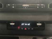 Mercedes-Benz Sprinter 2.0 315 CDI Premium Panel Van 5dr Diesel Manual FWD L2 H2 Euro 6 (s/s) (150 ps) - U2441