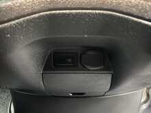 Mercedes-Benz Sprinter 2.0 315 CDI Premium Panel Van 5dr Diesel Manual FWD L2 H2 Euro 6 (s/s) (150 ps) - U2441