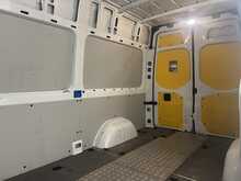 Mercedes-Benz Sprinter 2.0 317 CDI Premium Panel Van 5dr Diesel Automatic RWD L2 H2 Euro 6 (s/s) (170 ps) 2.0 5dr Panel Van - U2443