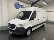 Mercedes-Benz Sprinter 2.0 317 CDI Premium Panel Van 5dr Diesel Automatic RWD L2 H2 Euro 6 (s/s) (170 ps) 2.0 5dr Panel Van - U2444