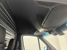Mercedes-Benz Sprinter 2.0 317 CDI Premium Panel Van 5dr Diesel Automatic RWD L2 H2 Euro 6 (s/s) (170 ps) 2.0 5dr Panel Van - U2444