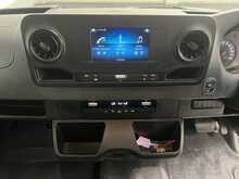 Mercedes-Benz Sprinter 2.0 317 CDI Premium Panel Van 5dr Diesel Automatic RWD L2 H2 Euro 6 (s/s) (170 ps) 2.0 5dr Panel Van - U2444