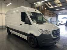 Mercedes-Benz Sprinter 2.0 317 CDI Premium Panel Van 5dr Diesel Automatic RWD L2 H2 Euro 6 (s/s) (170 ps) 2.0 5dr Panel Van - U2444