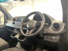 Mercedes-Benz Sprinter 2.0 317 CDI Premium Panel Van 5dr Diesel Automatic RWD L2 H2 Euro 6 (s/s) (170 ps) 2.0 5dr Panel Van - U2444