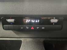Mercedes-Benz Sprinter 2.0 317 CDI Premium Panel Van 5dr Diesel Automatic RWD L2 H2 Euro 6 (s/s) (170 ps) 2.0 5dr Panel Van - U2444