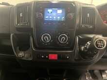 Peugeot Boxer 2.0 BlueHDi 335 Professional Panel Van 5dr Diesel Manual L3 H2 Euro 6 (130 ps) - U2448