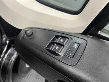 Peugeot Boxer 2.0 BlueHDi 335 Professional Panel Van 5dr Diesel Manual L2 H2 Euro 6 (130 ps) - U2450